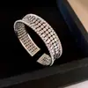 Pulseira Aberta Casual, Pulseira de Design Nicho Estilo Ins Moderno, Versátil Coreana Elegante Popular Joia de Mão Moda
