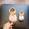 Zapatos Nuevos de Princesa para Bebé de Primavera y Otoño Zapatos para Niños Pequeños Zapatos de Cuero Suave para Niños Zapatos para Niñas con Lazo
