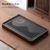 Bandeja de té de piedra de porcelana Wujin de imitación de lujo ligero para el hogar, juego de té, mesa de té pequeña, mesa de almacenamiento y drenaje de agua, mesa de remojo en seco, bandeja de té de piedra Wujin
