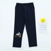 Pantalones Infantiles Primavera y Otoño 2024 Niñas Color Caramelo Bordados Más Fáciles de Combinar Leggings Pierna de Pájaro Venta al por Mayor Directamente de Fábrica