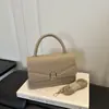 2026 Nuevas Bolsas de Tendencia Popular Moda Femenina Bloques de Color Hombro Único Cruzada Gran Capacidad Manual Bolsas para Mujer Venta al por Mayor