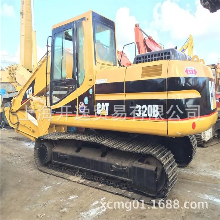 320b excavator (13)