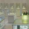 Armário de Exposição de Joias Armário com Pintura Eletrostática para Cosméticos e Panificação Armário de Exposição de Amostras de Produtos de Balcão de Vidro de Chão Personalização por Desenho