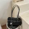 Bolsa Pequena Jeans Vintage para Mulheres 2026 Novo Modelo Bolsa Tote para o Dia a Dia Moda de Verão Versátil Bolsa de Ombro/Axila