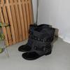 Nuevas Sandalias de Tanga Estilo Retro Francés 2025 para Mujer con Remaches Huecos, Botines de Tacón Grueso, Botines de Punta Cuadrada de Tacón Alto para Mujer