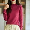 Suéter feminino de outono e inverno com gola alta discreta, mangas compridas, caimento solto, modelador, pulôver versátil, camisa base de fleece, top de tricô
