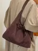 Yozzi 2026 bolso tote de moda vintage para principios de otoño para el trabajo y los desplazamientos, bolso de hombro de alta gama de gran capacidad para llevar debajo del brazo
