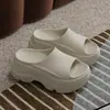 Sandalias de plataforma gruesa de Eva, versión coreana 7.0 para mujer, nuevo estilo de verano, suela suave, antideslizantes, para exteriores, que aumentan la altura, modernas, a la moda, para uso en casa