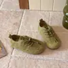 Zapatos de entrenamiento alemanes de estilo retro con cordones para niñas, nuevo modelo otoño 2026, zapatos Mary Jane de suela blanda para bebés niñas