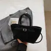 Exquisito Bolso Rojo Súper Caliente para Mujer 2026 Nuevo Estilo Casual Versátil Bolso de Hombro Cruzado para Salir