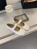 Sapatos Mary Jane Split-Toe Suaves Estilo Francês para Mulheres, Novo Modelo Primavera 2026, Sapatos de Salto Baixo com Tira Única e Bico Dividido tipo Casco de Porco