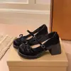 Tacones Altos Estilo Hada Francesa Suaves para Mujer 2026 Otoño Nuevo Estilo No Cansan los Pies Tacón Grueso Zapatos de Ballet Mary Jane Pequeños de Cuero