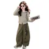 Conjunto de Outono para Meninas 2026 Novo Estilo Moda Fashionável Outono Infantil Cardigã com Capuz Calças de Pernas Largas Conjunto de Duas Peças