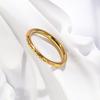 Anillo Elegante de Acero de Titanio Estilo Marea Nacional para Mujer Brazalete Niche Grabado Mismo Estilo Oro de 18k Acero Inoxidable Joyería Celebridad de Internet Ins