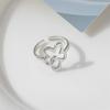 Diseño de nicho anillo de flor hueca de acero inoxidable personalidad femenina simple flor de espiral de mosquito anillo abierto avanzado