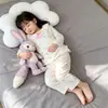 2026 Nuevo Conjunto de Pijama de Encaje de Manga Larga para Niñas Primavera/Otoño Delgado Algodón Nube Niños Pequeños/Grandes Conjunto de Ropa para el Hogar