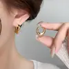 Hebilla Geométrica para Oreja con Cara Chapada en Oro de 18 Quilates Temperamento Avanzado Exquisito Atmosférico Pendientes Colgantes Estilo INS Europeo y Americano Exquisitos