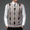 Nuevo chaleco de lana para hombre, otoño e invierno, ajuste holgado casual, en stock, jersey de mezcla, adecuado para padres de mediana edad, camisa base al por mayor