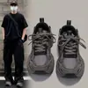 Tênis dad shoes masculinos, novo modelo de outono, tênis esportivo masculino de malha respirável, com sola grossa, antiderrapante, tênis casuais para corrida ao ar livre para homens