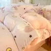 Juego de Cama de Cuatro Piezas de Terciopelo de Leche de Dibujos Animados para Invierno, Espesado, de Terciopelo Coral, Sábanas, Funda Nórdica, Juego de Cama de Tres Piezas de Nantong, Funda Nórdica con Forro Polar
