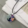 Collar Versátil de Telaraña Colorida con Gema de Tiempo y Cadena Tricolor - Joyería de Colgante para Hombres y Mujeres - Miércoles de Venta Caliente Transfronteriza