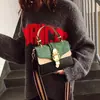 Bolso para Mujer 2026 Verano Simple y Elegante Nuevo Estilo Coreano Bolso Cuadrado Pequeño de Alto Valor con Bloques de Color Bolso de Hombro Cruzado Bolso Casual