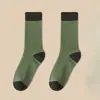 Calcetines marrones otoño e invierno para mujer de media pantorrilla calcetines de rizo retro japoneses calcetines de confinamiento estilo Mori college calcetines sin costuras