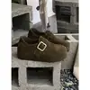Zapatos tipo Birkenstock para mujer con plataforma gruesa y que aumentan la altura, nuevo modelo de otoño 2026, mocasines versátiles de gamuza vintage con hebilla para mujer