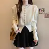 Cardigan casaco de malha retrô francês Primavera e Outono Novo design de cintura fina com botões para mulheres Suéter estilo Chanel para mulheres