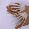 Halloween Mini Mão de Esqueleto Osso Mão Mão de Fantasma Garra Acessórios Chaveiro Brinquedo Pequeno Simulação de Plástico Mão de Esqueleto Pequena