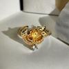 Anillo abierto de circonita con diseño de serpiente y flor entrelazada, estilo retro francés de la época medieval, ligero, de lujo, de alta gama, elegante y lleno de diamantes.