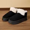 Pantuflas de algodón para mujer invierno engrosadas cálidas que cubren el talón suela gruesa antideslizantes forradas de felpa botas de nieve pantuflas de interior para el hogar transfronterizo