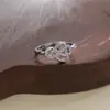 Anillo Romántico de Estilo Francés Amor Eterno Infinito Forma de Corazón Dedos Índice Entrelazados Anillo de Diamante Brillante Amor Infinito 2026