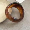 Pulsera Redonda Asimétrica con Acrílico Difuminado Moda Europea y Americana Nueva Pulsera Versátil Joyería de Mano de Nicho de Gama Alta para Mujeres