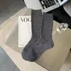 Calcetines Rojos Ankora para Mujer, Calcetines de Media Pantorrilla Otoño e Invierno, Calcetines Largos Color Borgoña Estilo Universitario, Calcetines Holgados Rayados Sin Costuras Estilo Coreano