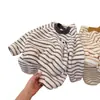 Nuevos conjuntos de ropa interior para niños de otoño e invierno, que incluyen pijamas con forro polar para niños y ropa de estar más gruesa para niñas, disponibles como conjunto de dos piezas para venta al por mayor