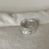 Anillo de Metal Geométrico con Textura Martillada para Mujer, Estilo Ins, Exagerado, Único, Moderno, de Moda