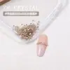 Zirconia Nuevo Súper Brillante Fondo Plano 1.5 Cuadrado Uñas Arte Pedrería Irregular de Colores Pegatinas Cuadradas Pequeñas para Uñas Decoraciones de Pedrería
