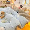 Edredón de Felpa Grueso de Doble Cara para Invierno al por Mayor, Ropa de Cama de Felpa de Leche y Felpa de Cordero, Edredón para Persona Doble de Hogar para Cuatro Estaciones, Núcleo de Edredón Individual para Dormitorio