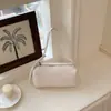 Bolsa Feminina de Nicho Super Popular Transfronteiriça 2026 Nova Tendência de Verão Moda de Ombro Moda de Alta Qualidade Bolsa Transversal para o Dia a Dia