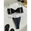 2026 Nuevo Traje de Baño de Dos Piezas con Bloques de Color y Lunares Estilo Europeo y Americano para Mujer, Bikini de Gama Alta para Playa con Cuello Halter