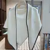 Elegante Chal Francés Blanco y Negro de Cachemira para Mujer Bufanda de Cuello de Verano Bufanda Triangular de Lana de Alta Gama
