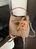 Design Minimalista Nicho Cor Sólida Bolsa Balde Grande Capacidade Bolsa de Mão Nova Doce Estilosa de Alta Qualidade Bolsa Moderna Mãe-Filha