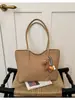 Bolsa de Ombro Única de Alta Qualidade para o Dia a Dia Grande Capacidade Feminina 2026 Nova Bolsa Tote de Mão Estilosa Bolsa de Braço Simples da Moda