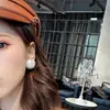 Brincos Grandes de Pérola Simples Estilo Socialite Elegante Moda Coreana Brincos de Temperamento Influenciador Design Minimalista Exagerado Acessórios de Orelha
