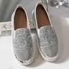 Zapatos casuales de talla grande para mujer de comercio exterior transfronterizo, nuevos zapatos casuales primavera 2026, zapatos planos de suela gruesa con pedrería, zapatos de mujer modernos