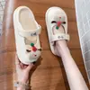 Sandalias y Chanclas Casuales de Combinación Universal que Aumentan la Altura, Primavera, Suela Gruesa, Lindas, Punta Cerrada, Ropa de Exterior 2025, Estilo Nuevo, Dibujos Animados para Mujer