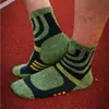 Calcetines de exterior para ciclismo calcetines de tubo resistentes al desgaste invierno con base de toalla engrosada Coolmax calcetines deportivos para hombre