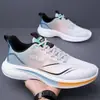 Sapatos Masculinos de Primavera e Verão, Tênis Esportivos Respiráveis de Malha, Tênis de Corrida Ultra-Leves com Solado Macio, Antiderrapantes e Amortecedores, Sapatos Casuais Versáteis para Estudantes