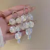 Pendientes Exagerados de Flor Blanca Nuevos 2026 para Mujer, Pendientes Largos de Borla de Perla de Alta Gama, Pendientes de Novia Únicos